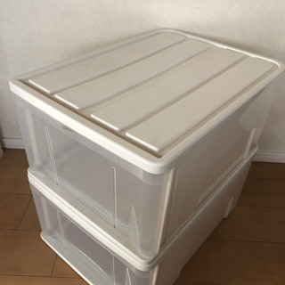 【無料で差し上げます】衣装ケース 2個の画像