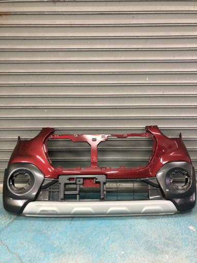 中古キャストのフロントバンパ