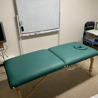 取引中】値下げ マッサージベッド アースライト（EARTHLITE）Spirit 28