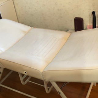 エステ用ベッド白
