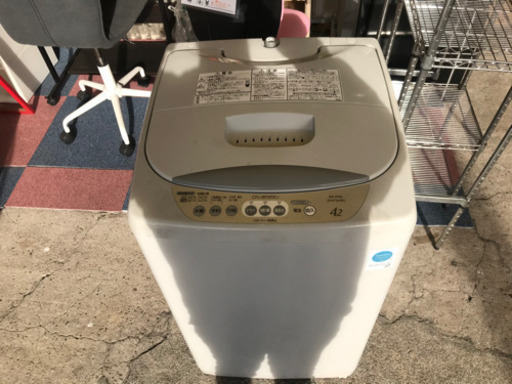 【リサイクルショップ八光　田上店　安心の1か月保証　配達・設置OK】日立全自動電気洗濯機　NW-KP42型　4.2㎏