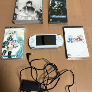 思い出、psp本体と充電器とソフト3点とクライシスコアの攻略本