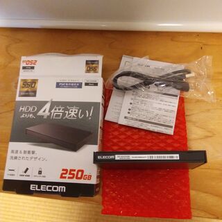 外付けSSD 250GB 新品 未使用です