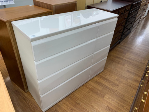 4段チェスト　ホワイト【トレファク所沢店】