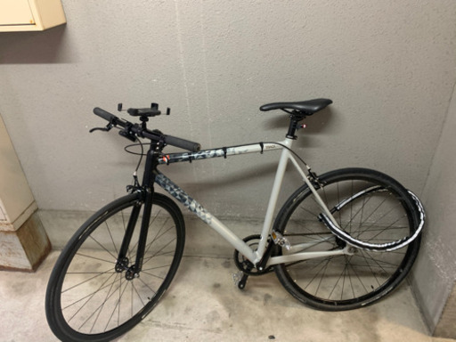 FUJI track ARCV Ｍサイズ AVANGARDE