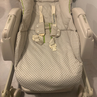 アップリカ　ハイローチェア