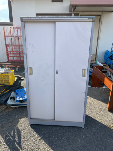 イナバ物置　中古　収納倉庫