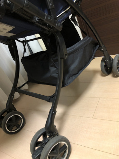ベビーカー　アップリカ　ラクーナコンフォート