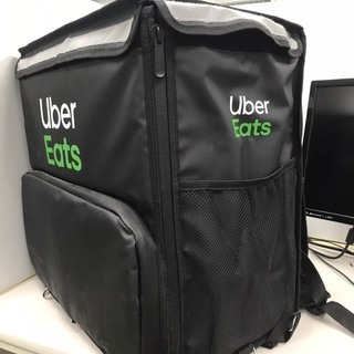 ウーバーイーツバック【美品】
