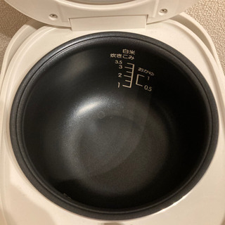 炊飯器の画像