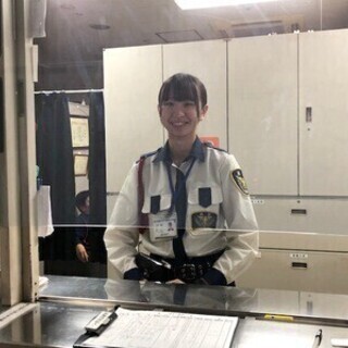女性活躍 ★受付・巡回スタッフ募集◎入社祝金５万円（規定有） 高...