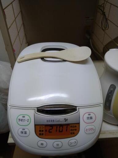 炊飯器5合炊き　しゃもじ付き