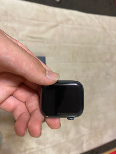 Apple Watch season4NIKEモデル　(セルラータイプ)