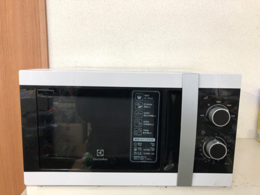 ⭐︎電子レンジ　Electrolux・2015年製⭐︎