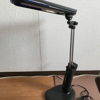 デスク用ライトの画像