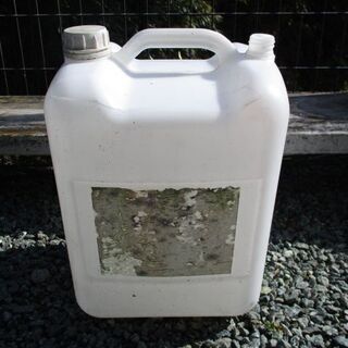 プラスチック容器 8Lぐらい