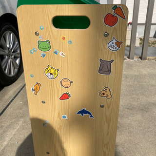 おもちゃ　ラックの画像