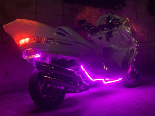 大人気カラー‼︎【YAMAHA マジェスティ】オールホワイトフルカスタム‼︎LED付