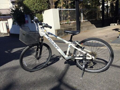 美品　GIANT snap　24×1.75　3×7段　小学生