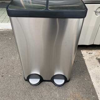 ペダル式2口　ステンレスダスト（ゴミ箱）ボックス　リサイクルショップ宮崎屋21.4.12の画像
