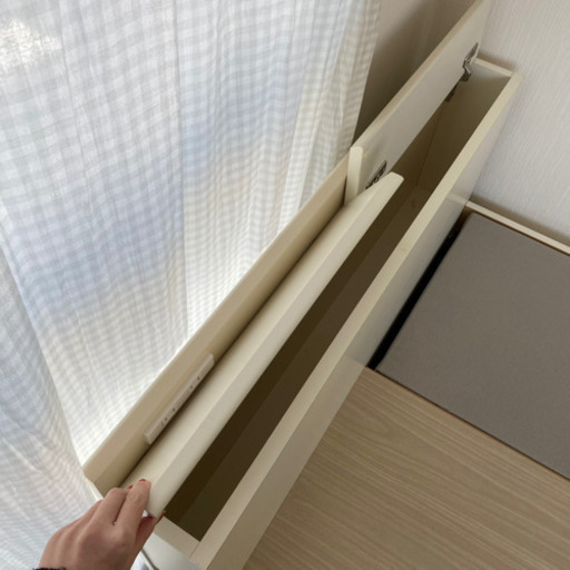 収納付きシングルベッド