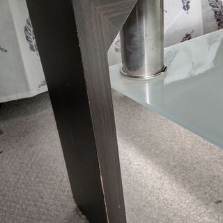 【あげます】ガラステーブルの画像