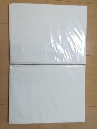 ベッドシーツ(ベッドマット用)2つ