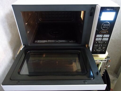 ★札幌手渡し★TOSHIBA東芝 電子レンジ ER-S18☆オーブンレンジ １８L フラット庫内 角皿★新品購入2019年製