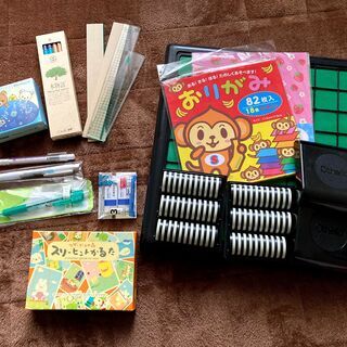 文房具、オセロ　他