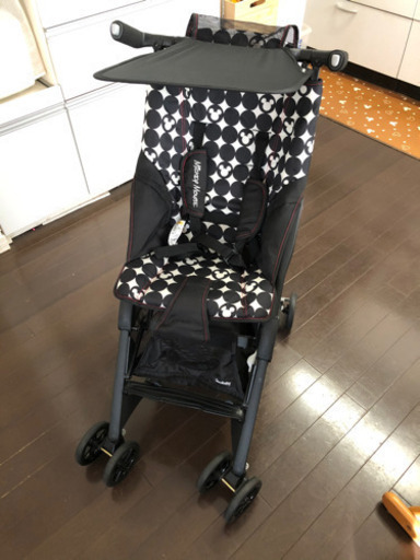 ポキット　ベルメゾン　ディズニーデザイン　折りたたみコンパクトB型ベビーカー