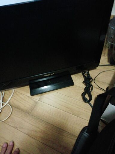 テレビ20インチ