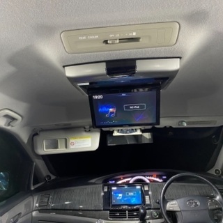 エスティマ　21年式　7人乗り　ドレスアップ多数の画像