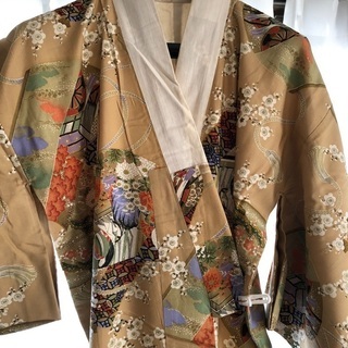 着物　梅花の画像