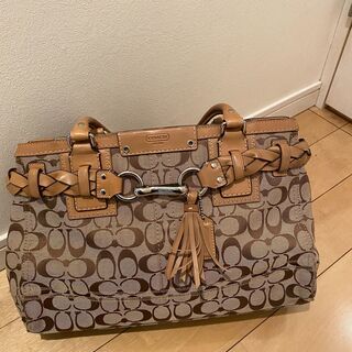 COACHハンドバッグの画像