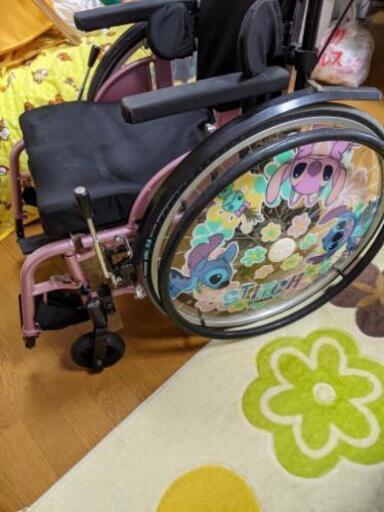 車椅子　ピンク　ステッチ
