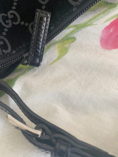 Gucciグッチ⭐︎ベルベットベロア　ショルダーバッグ　黒