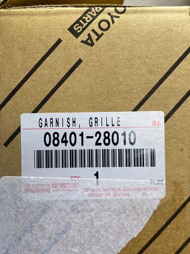 ☆【未使用・開封品】☆トヨタ純正オプション○エスクァイア