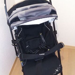 ●赤ちゃん用に●Combi ベビーカー