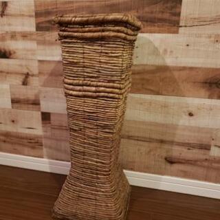 アジアン　プランター鉢置き　ガーデニングの画像