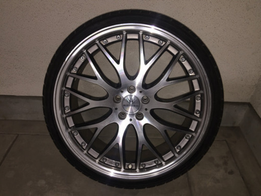 プリウス 19インチアルミ LOXARNY MULTIFORCHETTA  値下げしました