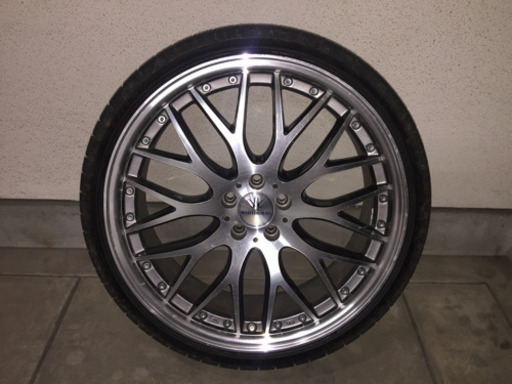 プリウス 19インチアルミ LOXARNY MULTIFORCHETTA  値下げしました