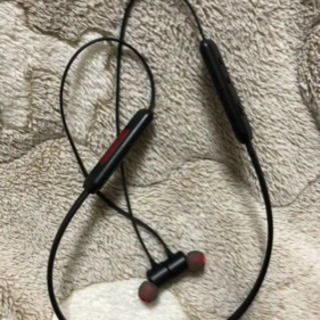 ワイヤレスイヤホン　美品