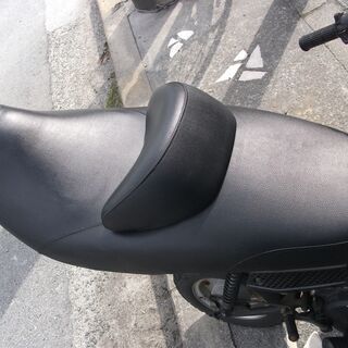 マジェスティ１２５シートの画像