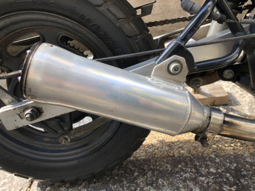 エイプ　マフラー