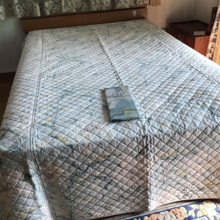 ブランド品　シングルベッド