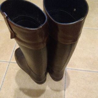 ブーツ23cm