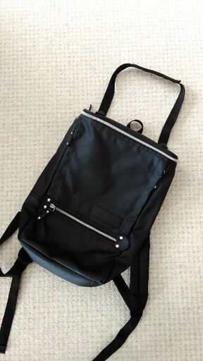 ★完売★☆USED☆　ブラック・リュックサック（Heart Made Factory）