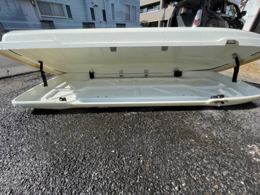 ルーフボックス　ジェットバック　イノー