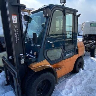 まずは現車見てください【格安】トヨタ　フォークリフトトラック　0...