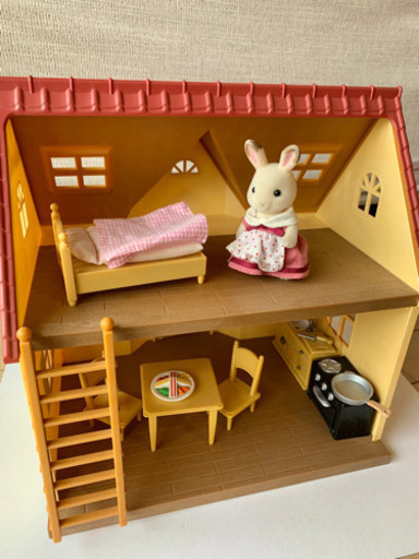 お話し中　はじめてのシルバニアファミリーセット　人形　小物